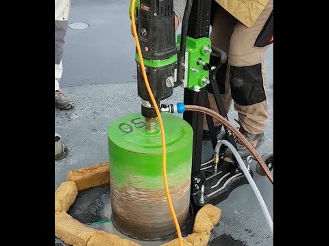 Bohren mit Vakuum Befestigung / Drilling with vacuum attachment