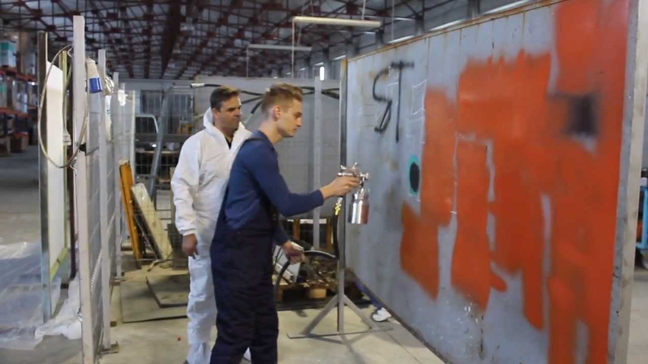 Vopsire cu ajutorul echipamentului Titan Capspray (video 1)