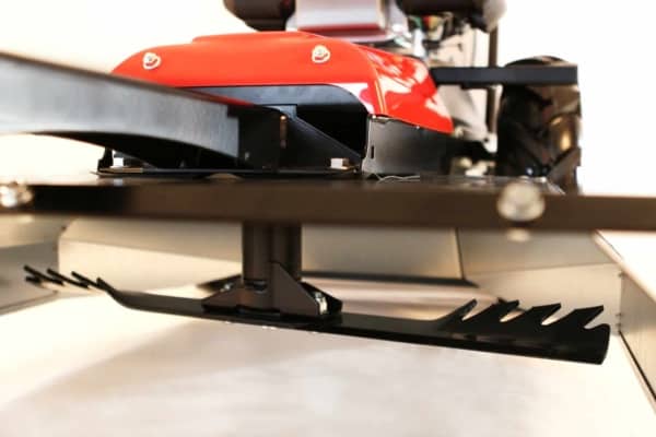 Motocositoare profesionala cu lama Vari F-550 Hurricane Mulcher Benzina 5.6 cp, latime de taiere 58 cm - Image 9