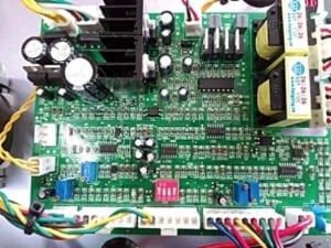 Aparat de sudura invertor Jasic ARC 400