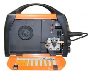 Aparat de sudura MIG-MAG tip invertor Jasic MIG 200 Synergic