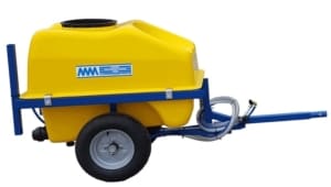 Cisterna de stropit 300L cu bara de ierbicidat de 4m