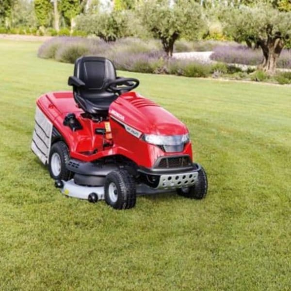 Tractor de tuns iarba Honda HF2317 HME