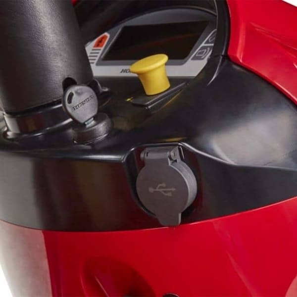 Tractor de tuns iarba Honda HF2417K5 HME