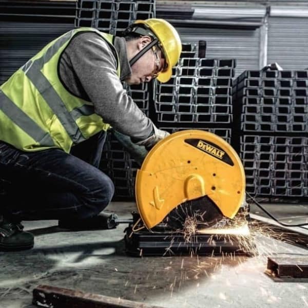 Masina de debitat metale cu disc abraziv Dewalt D28730