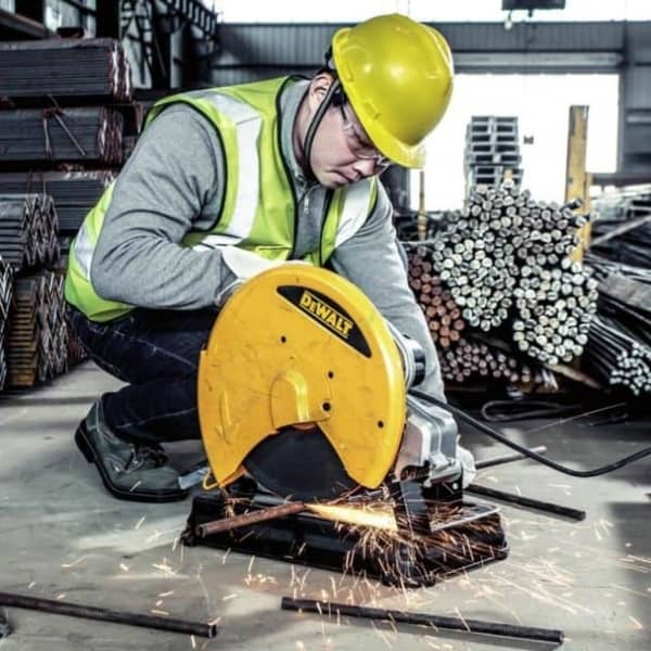 Masina de debitat metale cu disc abraziv Dewalt D28730