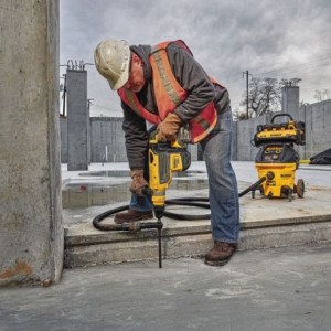 Ciocan rotopercutor SDS Max Dewalt D25773K
