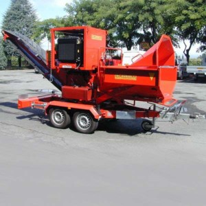 Tocator de crengi si resturi vegetale Caravaggi BIO 600, motor electric 40CP