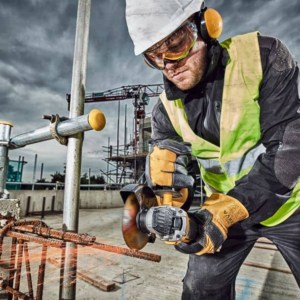 Polizor unghiular DeWalt DCG405P2, 125 mm, 2 acumulatori Li-Ion 18 V/5 Ah, incarcator, valiza de transport | Travandi.ro