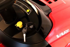 Tractoras tuns iarba Vari RL102 H HYDRO | Travandi.ro