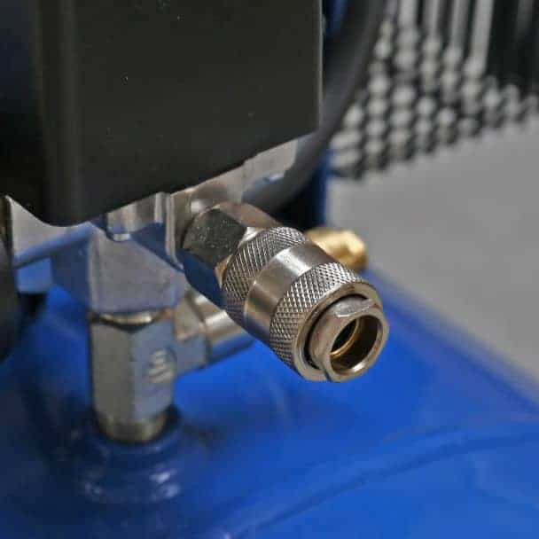 Compresor de aer Airmaster AIR27010-10, 7.5 kW, 10 bar, 1269 l/min, butelie 270 litri 9 Compresor de aer Airmaster AIR27010-10, 7.5 kW, 10 bar, 1269 l/min, butelie 270 litri - Image 9