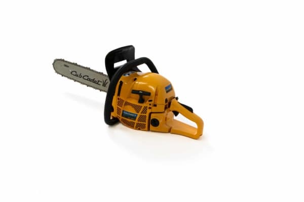 Motoferastrau Cub Cadet CC 3352