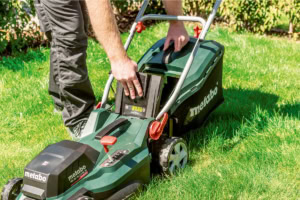 Masina tuns gazonul cu acumulatori (in limita stocului) Metabo RM 36-18 LTX BL36 | Travandi.ro