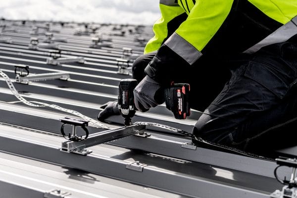 Masina de insurubat cu impact Metabo SSW 18 LTX 300 BL cu acumulator si valiza - Image 3