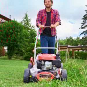 Masina de tuns gazon AL-KO Classic 5.14 SP-A 3in1 Benzina 2.8 CP 51 cm carcasa otel cos 65 l | Travandi.ro