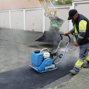 Placă vibrantă pentru asfalt Weber CF 2A Hd, motor Honda GX 160 | Travandi.ro