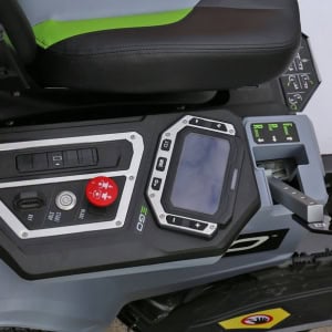 Set tractor de tuns iarba Ego Power ZT5201E-L, cu 2 acumulatori, 56 V/10.0 Ah, 132 cm | Travandi.ro