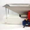 Zdrobitor desciorchinator struguri, cu motor Enoitalia Eno 3 semiinox cu motor, cuva inox, carcasa tabla smaltuita, cuva cu valturi, motor 0,75 kW, productivitate 1000-1200 kg/h