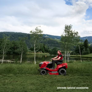 Tractoras de tuns gazon SOLO by AL-KO T22-110.4 HDH-A V2 Premium, pentru gazon inalt | Travandi.ro