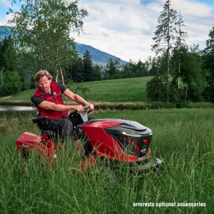 Tractoras de tuns gazon SOLO by AL-KO T22-110.4 HDH-A V2 Premium, pentru gazon inalt | Travandi.ro