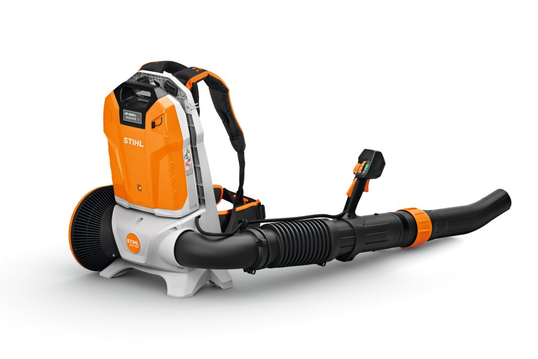 Suflanta cu acumulator STIHL BGA 300.1 (fără acumulator și încărcător) 1 Suflanta cu acumulator STIHL BGA 300.1 (fără acumulator și încărcător)