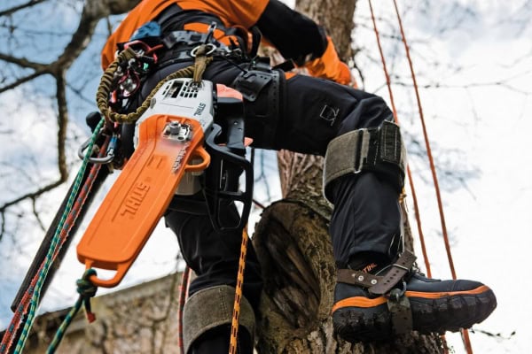 Motoferastrau STIHL MS 201 TC-M benzina 3/8"P P M-Tron - Image 3
