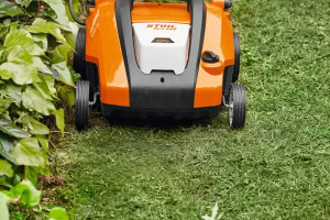 Scarificator cu acumulator STIHL RLA 240.0 (fara acumulator si incarcator) | Travandi.ro