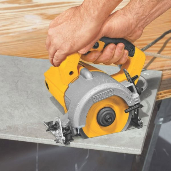 Masina de taiat placi ceramice in mediu umed Dewalt DWC410, 1300 W, diametru disc 110 mm - Image 2