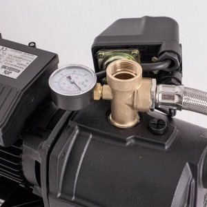 Hidrofor cu pompa autoamorsanta Wasserkonig WSK4950-25, putere 1200 W, debit 4860 l/h, inaltime refulare 50 m, vas de expansiune 24 litri 10 Hidrofor cu pompa autoamorsanta Wasserkonig WSK4950-25, putere 1200 W, debit 4860 l/h, inaltime refulare 50 m, vas de expansiune 24 litri | Travandi.ro
