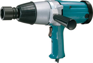 Masina de insurubat cu impact, 588 Nm, 850W MAKITA 6906