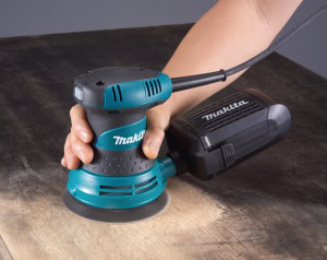 Masina de slefuit orbitala 300W, 123mm MAKITA BO5030 | Travandi.ro