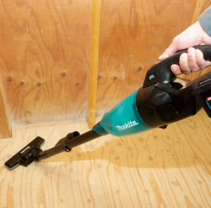 Aspirator vertical XGT 40Vmax, 21 kPa, livrat cu 2 acumulatori 2,0Ah MAKITA CL001GA210 | Travandi.ro