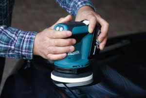 Masina de slefuit orbitala compatibila cu acumulatori 18V MAKITA DBO180Z | Travandi.ro