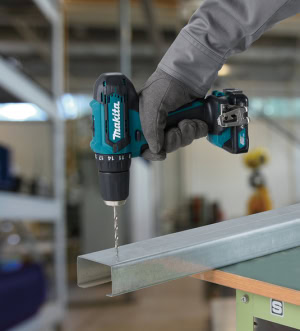 Masini de gaurit si insurubat cu acumulatori CXT 12Vmax, 30 Nm, cu 2 acumulatori MAKITA DF333DSAE 5 Masini de gaurit si insurubat cu acumulatori CXT 12Vmax, 30 Nm, cu 2 acumulatori MAKITA DF333DSAE | Travandi.ro