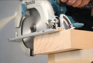 Fierastrau circular de mana LXT 18V, 190 mm, fara acumulatori MAKITA DHS710Z 8 Fierastrau circular de mana LXT 18V, 190 mm, fara acumulatori MAKITA DHS710Z | Travandi.ro