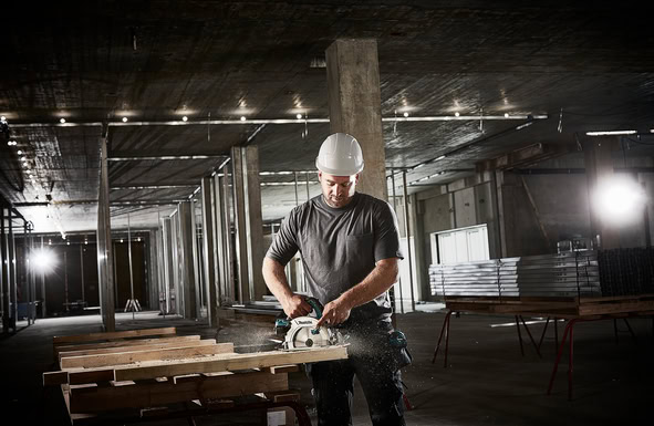 Fierastrau circular de mana LXT 18V, 190 mm, fara acumulatori MAKITA DHS710Z 5 Fierastrau circular de mana LXT 18V, 190 mm, fara acumulatori MAKITA DHS710Z - Image 5