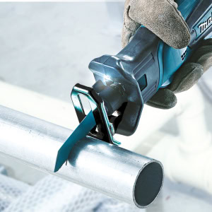 Fierastrau alternativ LXT 18V, 13 mm, fara acumulatori MAKITA DJR183Z | Travandi.ro