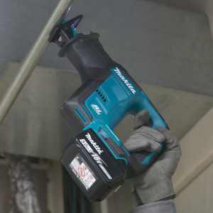 Fierastrau alternativ LXT 18V, 20 mm, fara acumulatori MAKITA DJR188Z | Travandi.ro