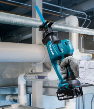 Fierastrau alternativ LXT, 22 cm, livrat cu 2 acumulatori 18V 5.0Ah MAKITA DJR189RTJ | Travandi.ro