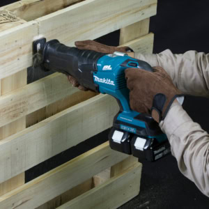 Fierastrau alternativ LXT 18V, 32 mm, fara acumulatori MAKITA DJR360Z | Travandi.ro