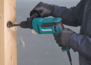 Masina de gaurit si insurubat, 13 mm, 630 W MAKITA DP4021 | Travandi.ro