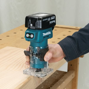 Masina de frezat unimanuala LXT 18V, 6 mm, livrata fara acumulator MAKITA DRT52Z | Travandi.ro