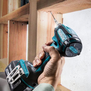 Masina de insurubat cu impact LXT 18V, 180 Nm, fara acumulatori MAKITA DTD172Z | Travandi.ro