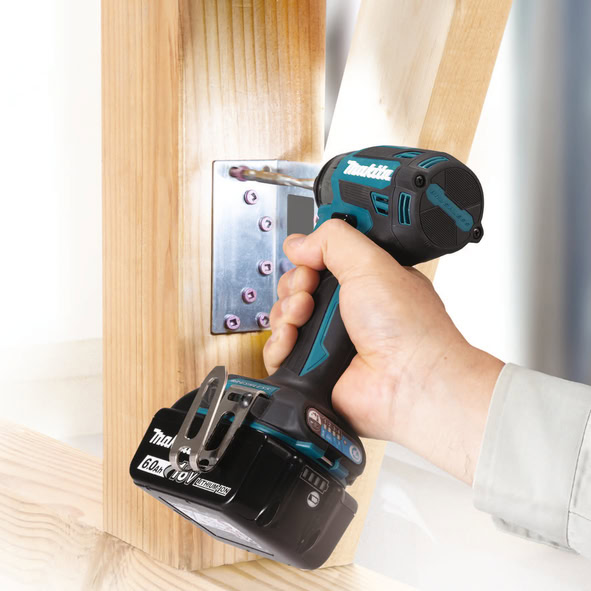 Masina de insurubat cu impact LXT 18V, 180Nm, livrata fara acumulatori MAKITA DTD173Z 4 Masina de insurubat cu impact LXT 18V, 180Nm, livrata fara acumulatori MAKITA DTD173Z - Image 4