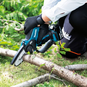 Mini-fierastrau cu lant LXT 18V, 10 cm, livrat fara acumulatori MAKITA DUC101Z | Travandi.ro