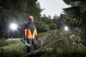 Fierastrau cu lant LXT 18V, 25 cm, fara acumulatori MAKITA DUC254Z 4 Fierastrau cu lant LXT 18V, 25 cm, fara acumulatori MAKITA DUC254Z | Travandi.ro