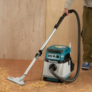 Aspirator clasa L 15L compatibil cu acumulatori LXT 18Vx2 MAKITA DVC155LZX2 | Travandi.ro