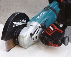 Polizor unghiular 230mm, 2400W MAKITA GA9030R | Travandi.ro