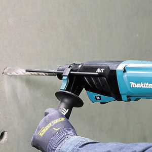 Ciocan Rotopercutor SDS-PLUS, 2,4J, 800 W MAKITA HR2631F | Travandi.ro