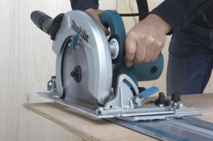 Fierastrau circular de mana 270 mm, 2000W MAKITA HS0600 | Travandi.ro